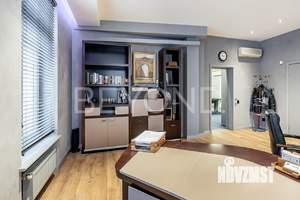 Дом 1466м², 4-этажный, участок 36 сот.  