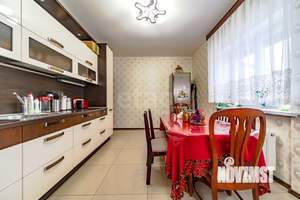 Дом 355м², 2-этажный, участок 12 сот.  