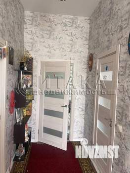 Дом 195м², 3-этажный, участок 15 сот.  