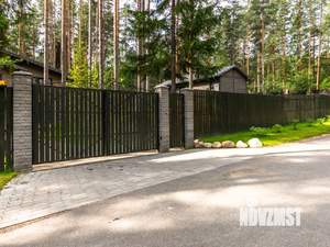 Дом 330м², 2-этажный, участок 40 сот.  