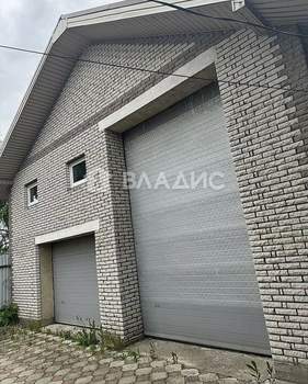Дом 166м², 2-этажный, участок 6 сот.  