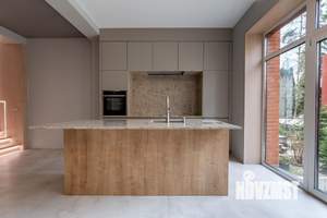 Таунхаус 178м², 3-этажный, участок 2 сот.  