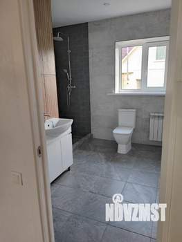 Коттедж 250м², 2-этажный, участок 15 сот.  