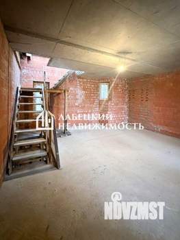 Таунхаус 151м², 3-этажный, участок 2 сот.  