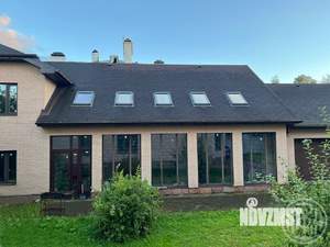 Дом 261м², 2-этажный, участок 19 сот.  