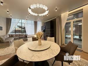 Дом 235м², 2-этажный, участок 9 сот.  