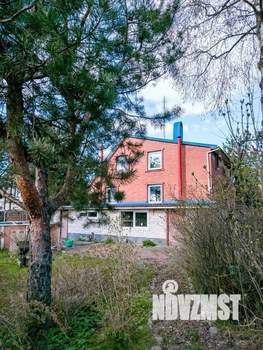 Дом 249м², 3-этажный, участок 16 сот.  