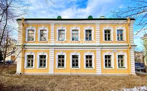 Дом 351м², 2-этажный, участок 9 сот.  