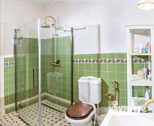 Таунхаус 180м², 3-этажный, участок 180 сот.  