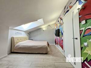 Таунхаус 212м², 3-этажный, участок 2571 сот.  