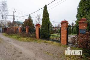 Дом 263м², 3-этажный, участок 17 сот.  