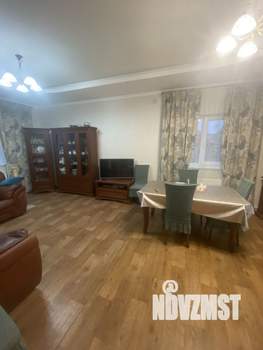 Коттедж 245м², 3-этажный, участок 22 сот.  