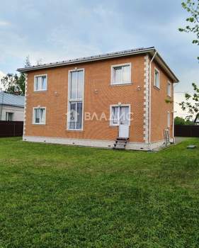 Дом 240м², 2-этажный, участок 9 сот.  