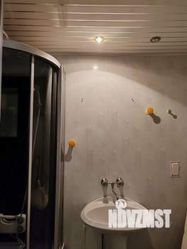 Дом 180м², 2-этажный, участок 11 сот.  