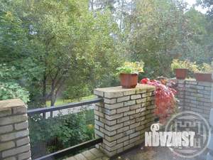 Дом 260м², 3-этажный, участок 14 сот.  