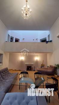 Дом 216м², 2-этажный, участок 12 сот.  