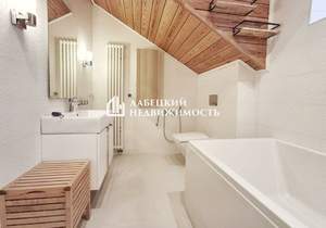 Дом 168м², 2-этажный, участок 12 сот.  