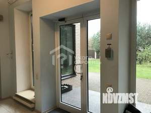 Дом 260м², 2-этажный, участок 14 сот.  