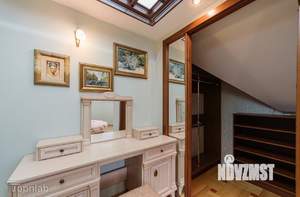 Коттедж 247м², 2-этажный, участок 19 сот.  