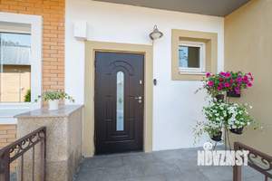 Таунхаус 240м², 4-этажный, участок 1 сот.  