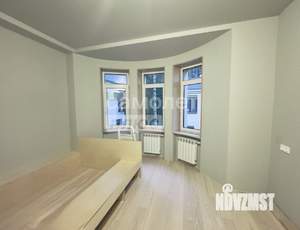 Таунхаус 178м&sup2;, 3-этажный, участок 2 сот.  