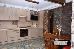 Таунхаус 100м², 2-этажный, участок 2 сот.  