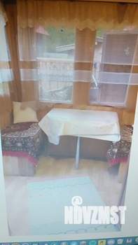 Дом 130м&sup2;, 2-этажный, участок 3 сот.  