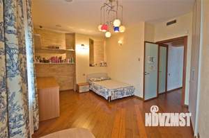 Таунхаус 326м², 4-этажный, участок 12 сот.  