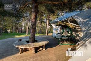 Коттедж 700м², 2-этажный, участок 50 сот.  