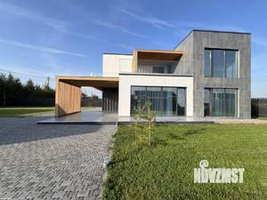 Коттедж 347м&sup2;, 2-этажный, участок 12 сот.  