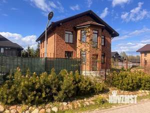 Дом 237м², 2-этажный, участок 10 сот.  