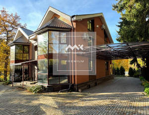 Дача 544м², 4-этажный, участок 18 сот.  