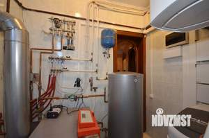 Коттедж 280м², 3-этажный, участок 11 сот.  