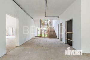 Дом 1016м², 3-этажный, участок 30 сот.  