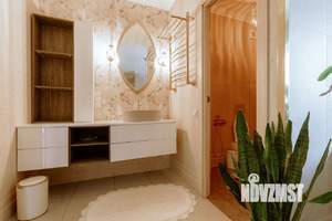 Дом 342м&sup2;, 3-этажный, участок 6 сот.  