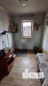 Дом 50м², 2-этажный, участок 6 сот.  