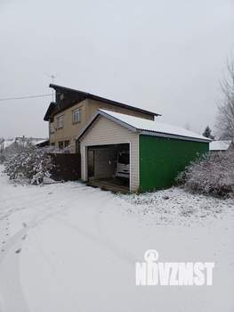 Дом 135м&sup2;, 2-этажный, участок 11 сот.  