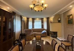 Дом 232м², 2-этажный, участок 13 сот.  