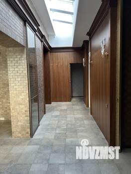 Дом 628м², 2-этажный, участок 16 сот.  