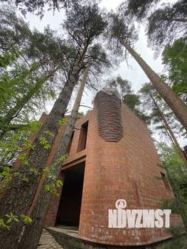 Коттедж 262м&sup2;, 3-этажный, участок 2 сот.  