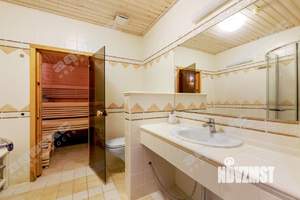 Коттедж 165м², 2-этажный, участок 18 сот.  