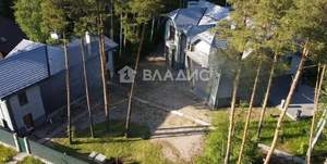 Дом 550м², 2-этажный, участок 42 сот.  