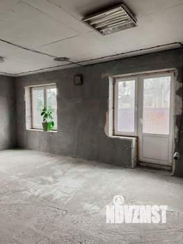 Таунхаус 100м&sup2;, 2-этажный, участок 1 сот.  