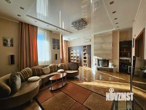 Таунхаус 246м², 4-этажный, участок 3 сот.  