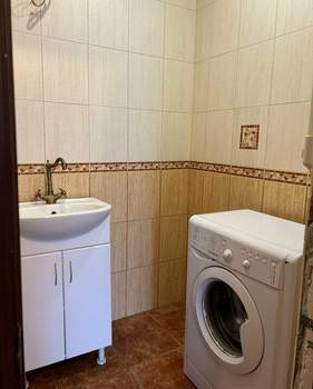 Дом 45м², 3-этажный, участок 0 сот.  