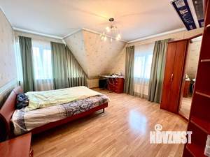 Дом 250м², 3-этажный, участок 12 сот.  