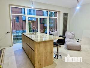 Таунхаус 178м&sup2;, 3-этажный, участок 2 сот.  