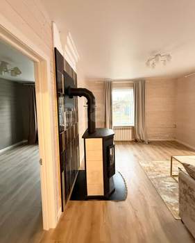 Дом 70м&sup2;, 1-этажный, участок 8 сот.  