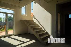 Дом 120м², 2-этажный, участок 6 сот.  