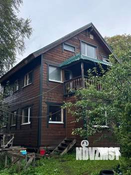 Дом 240м&sup2;, 2-этажный, участок 10 сот.  